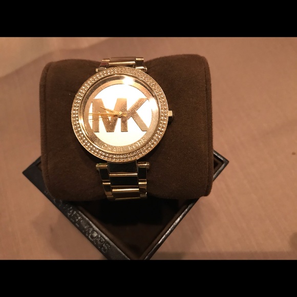 MICHAEL KORS GOLD WATCH